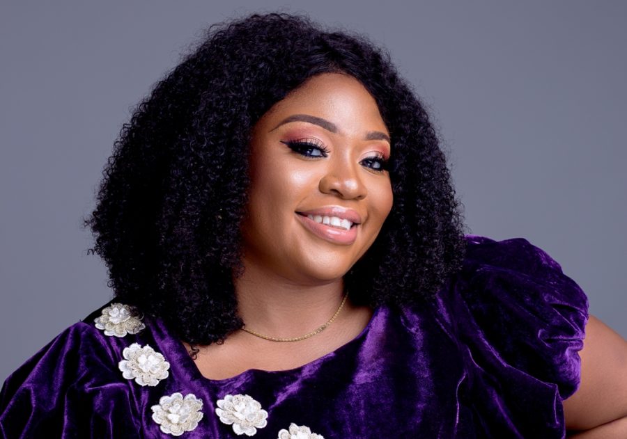 Nigeria’s Own El’ Grace is Returning Home for Her “Abundant Praise” Concert