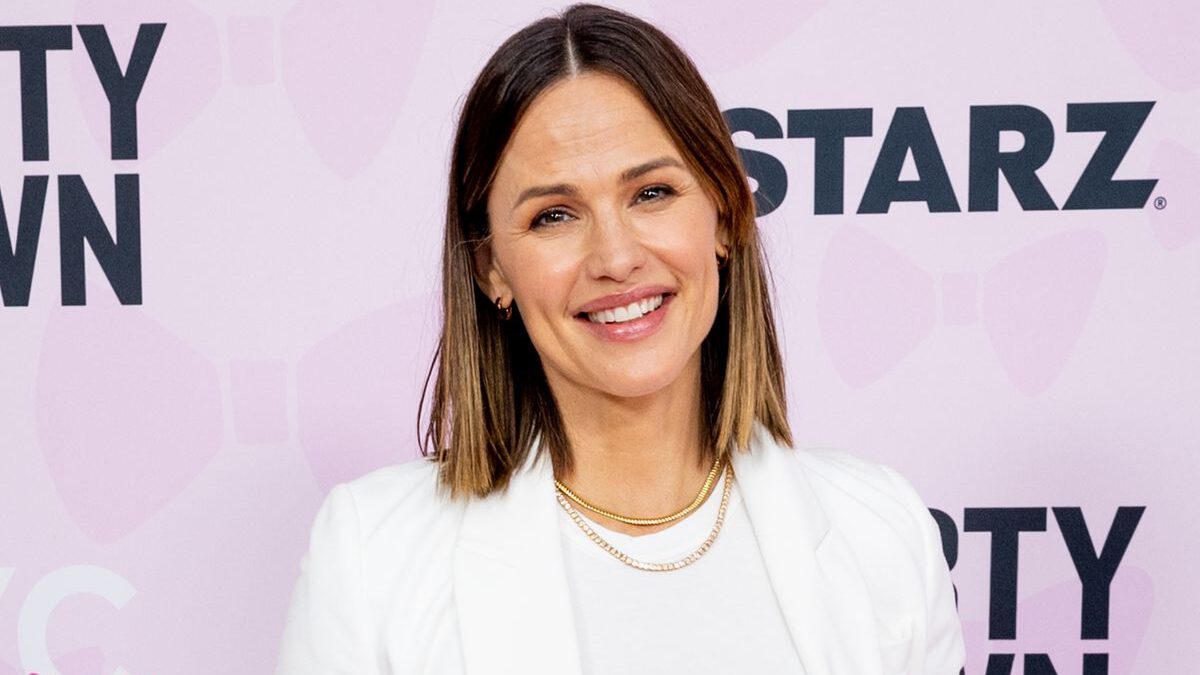 Jennifer Garner Holds a Firm Belief in the Potency of Prayer and Faith