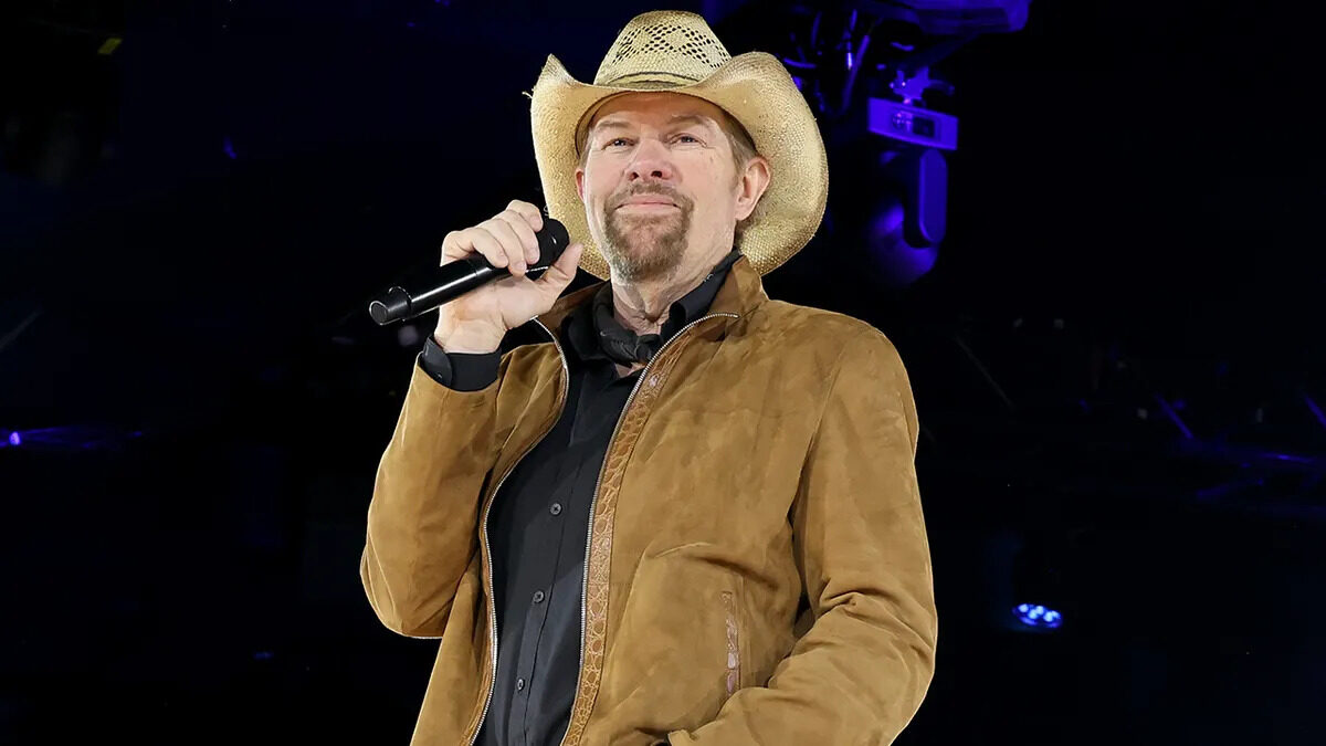 Toby Keith: Shaping Music, Faith, and Patriotism as a Country Icon