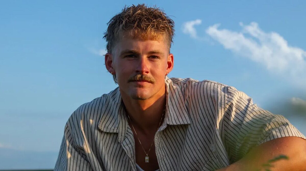 Forrest Frank Returns to Stage After Back Injury & Praises God for Healing